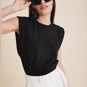 Soldout.nyc Gimme That Shoulder Tee - Black - Medium